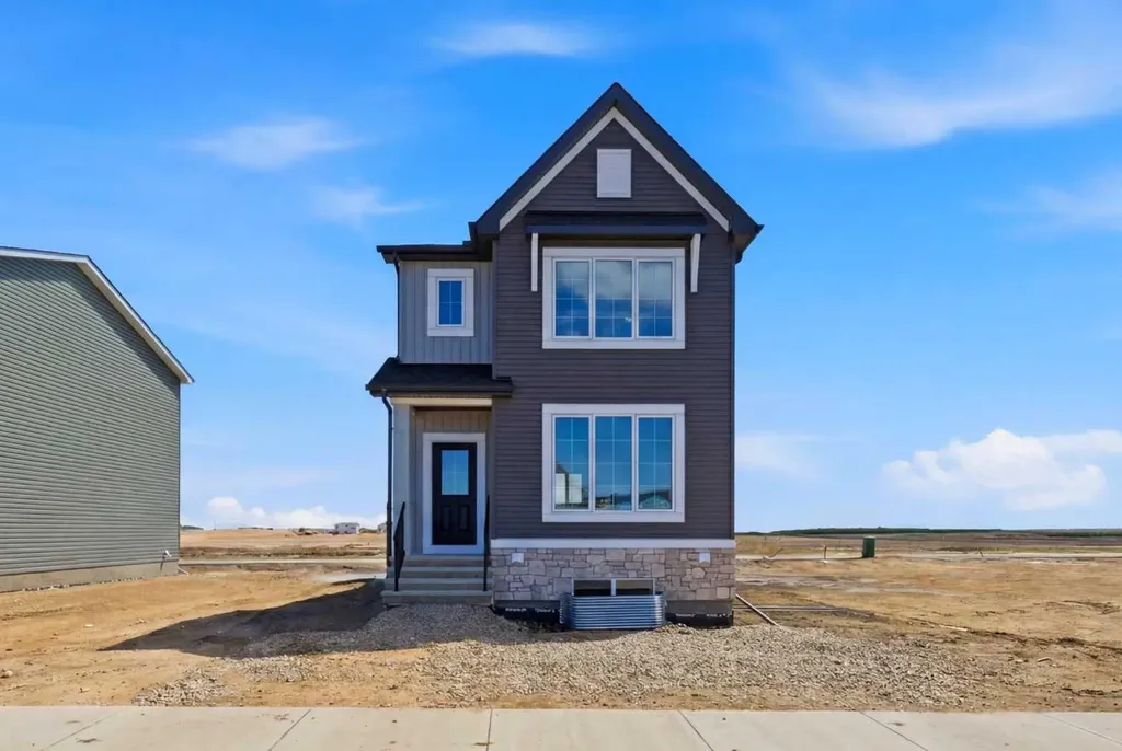 67 Huxland Road Calgary AB T2A 6Z7