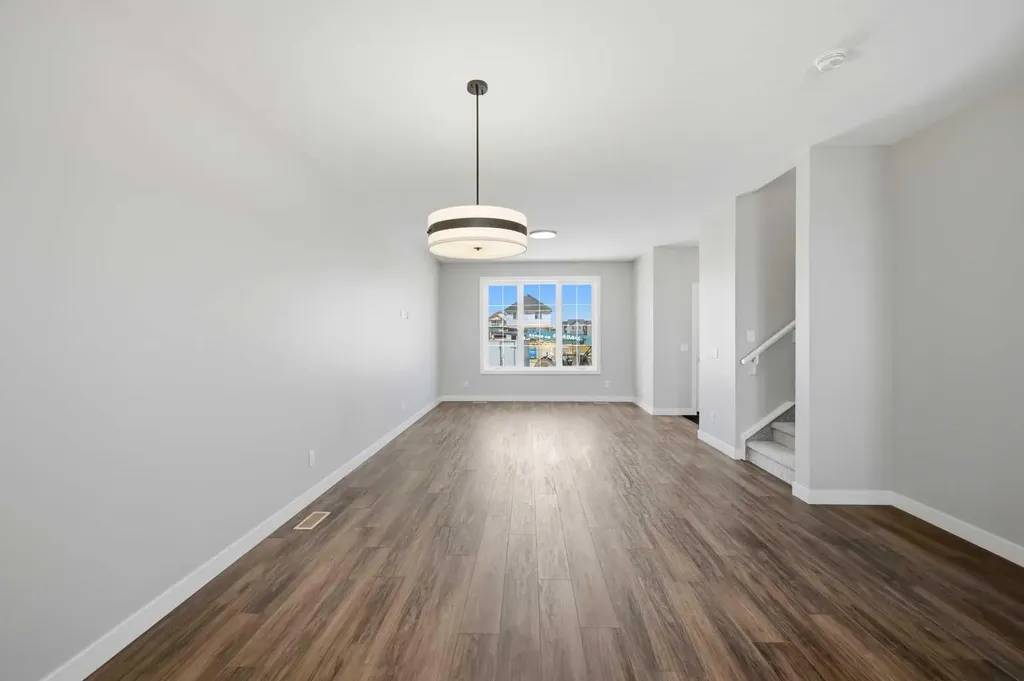67 Huxland Road Calgary AB T2A 6Z7