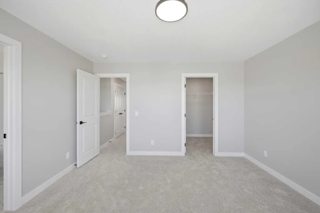 67 Huxland Road Calgary AB T2A 6Z7