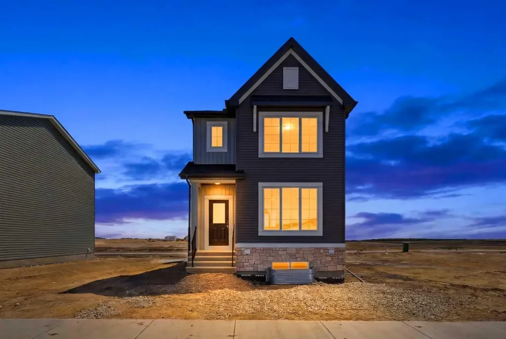 67 Huxland Road Calgary AB T2A 6Z7