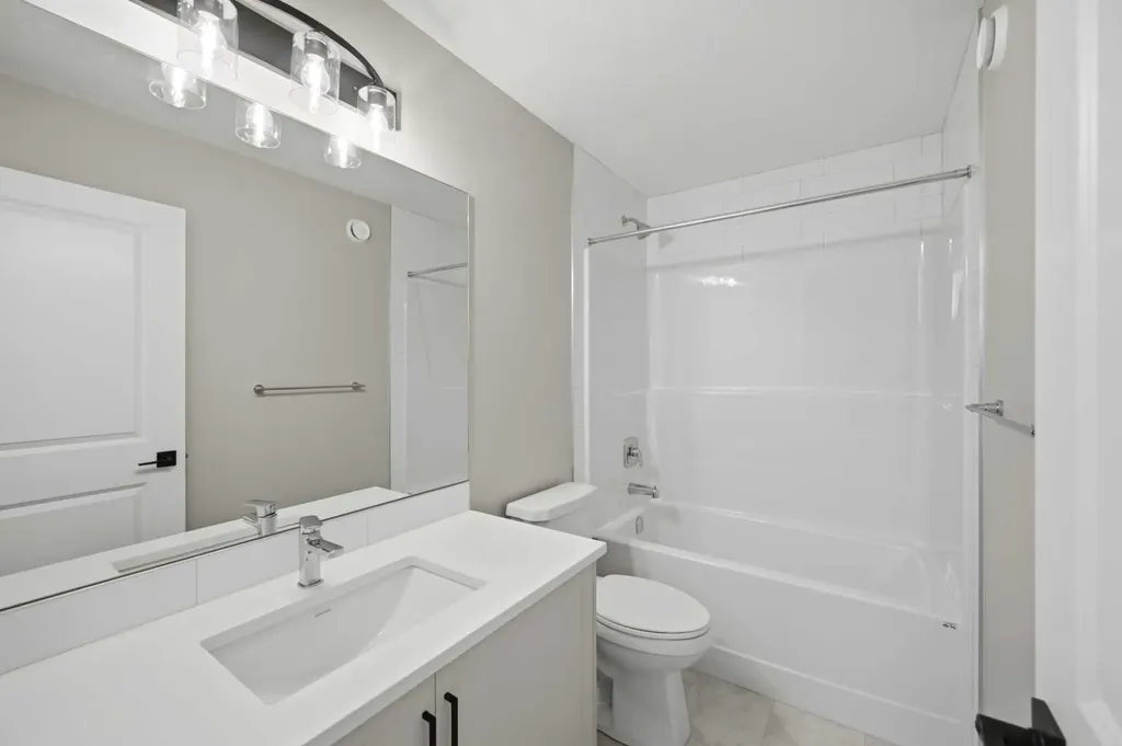 67 Huxland Road Calgary AB T2A 6Z7