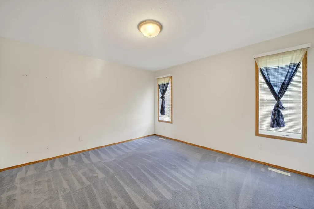 4 Westridge Drive Didsbury AB T0M0W0