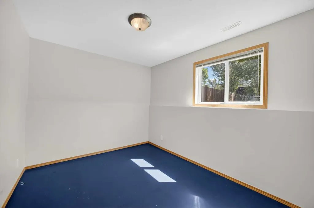4 Westridge Drive Didsbury AB T0M0W0