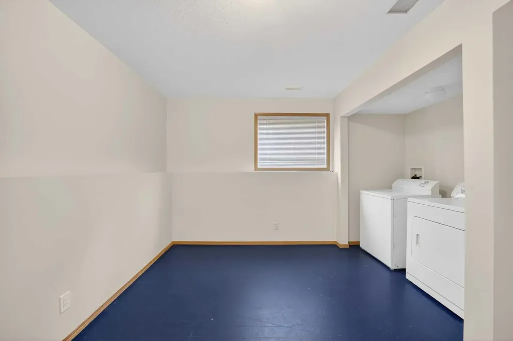 4 Westridge Drive Didsbury AB T0M0W0