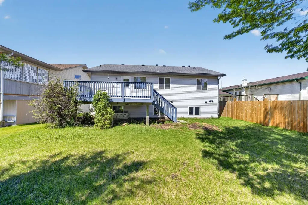 4 Westridge Drive Didsbury AB T0M0W0