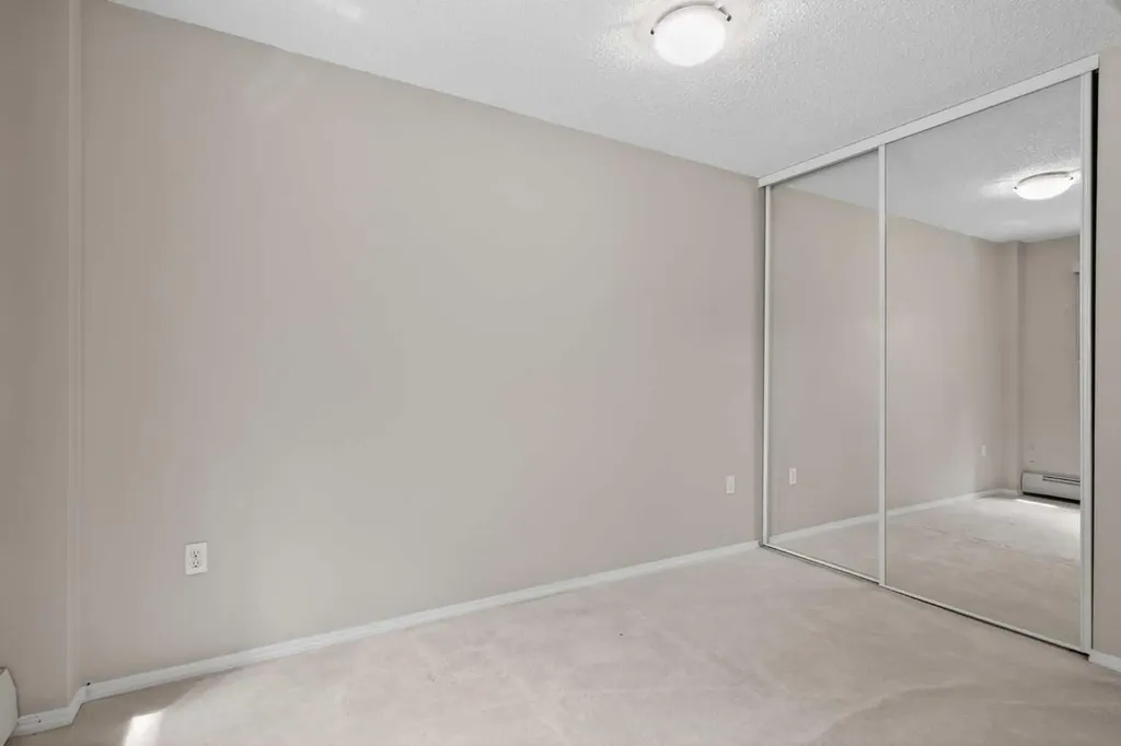 820 89 Avenue SW Calgary AB T2V 4N9