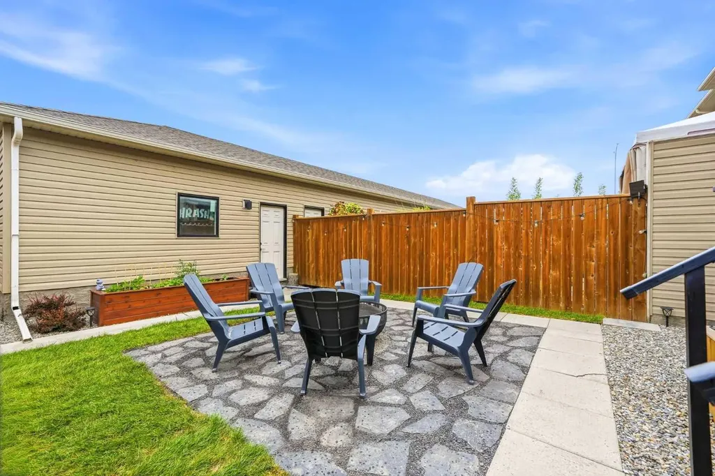 23 Wolf Creek Drive SE Calgary AB T2X 4W9