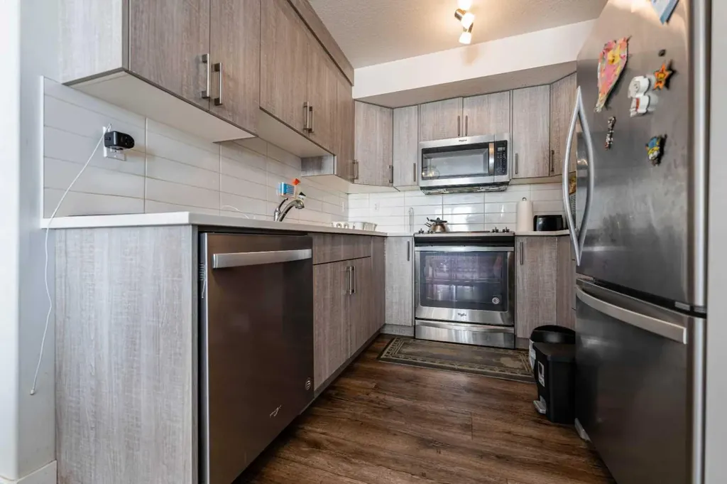 6118 80 Avenue NE Calgary AB T3J 0S6