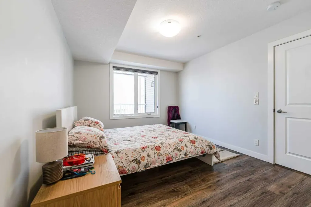6118 80 Avenue NE Calgary AB T3J 0S6