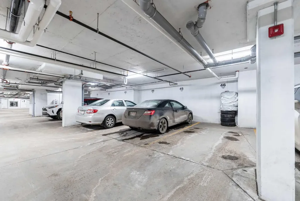 6118 80 Avenue NE Calgary AB T3J 0S6