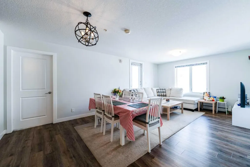 6118 80 Avenue NE Calgary AB T3J 0S6