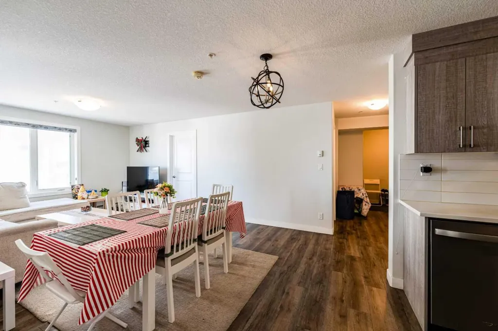 6118 80 Avenue NE Calgary AB T3J 0S6