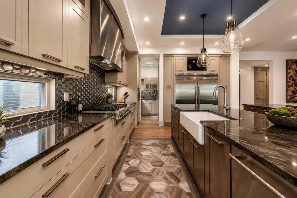 134 Aspen Ridge Place SW Calgary AB T3H 0J6