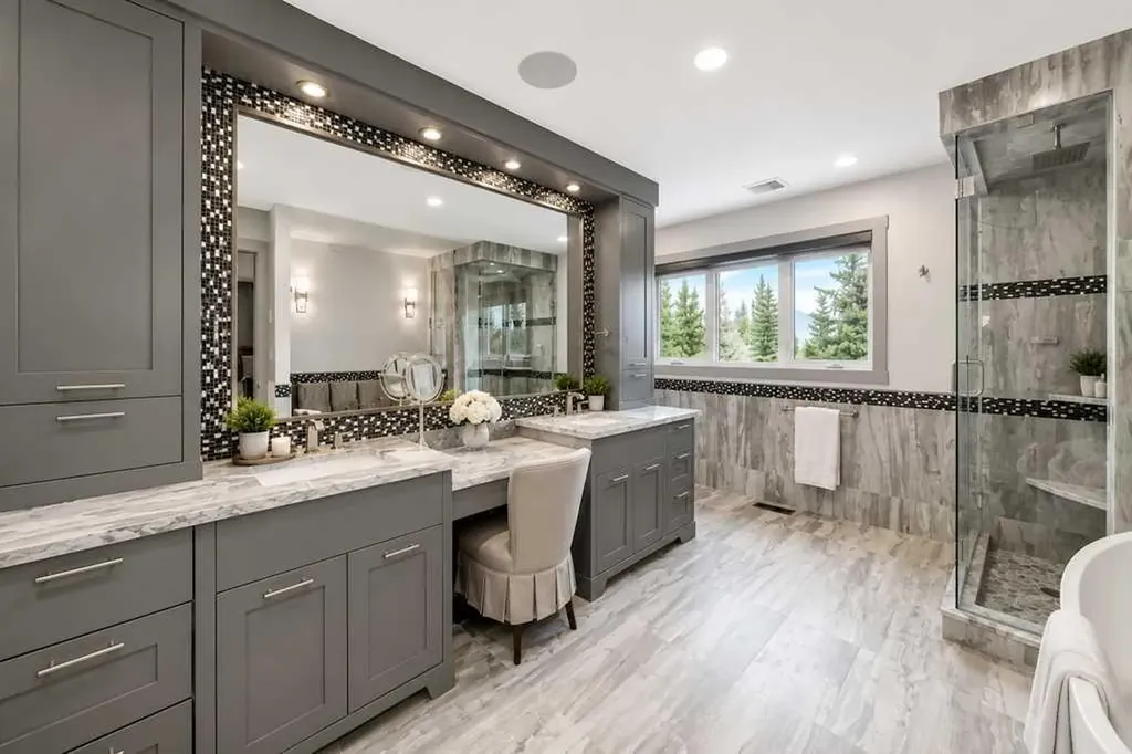 134 Aspen Ridge Place SW Calgary AB T3H 0J6