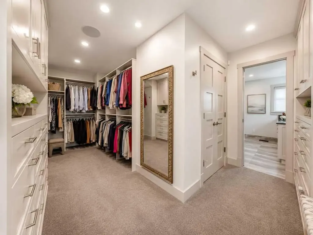 134 Aspen Ridge Place SW Calgary AB T3H 0J6
