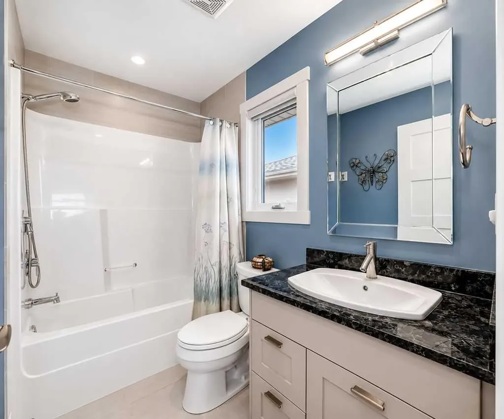 134 Aspen Ridge Place SW Calgary AB T3H 0J6