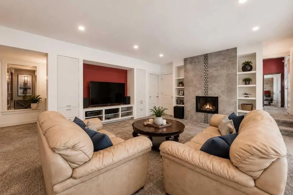 134 Aspen Ridge Place SW Calgary AB T3H 0J6
