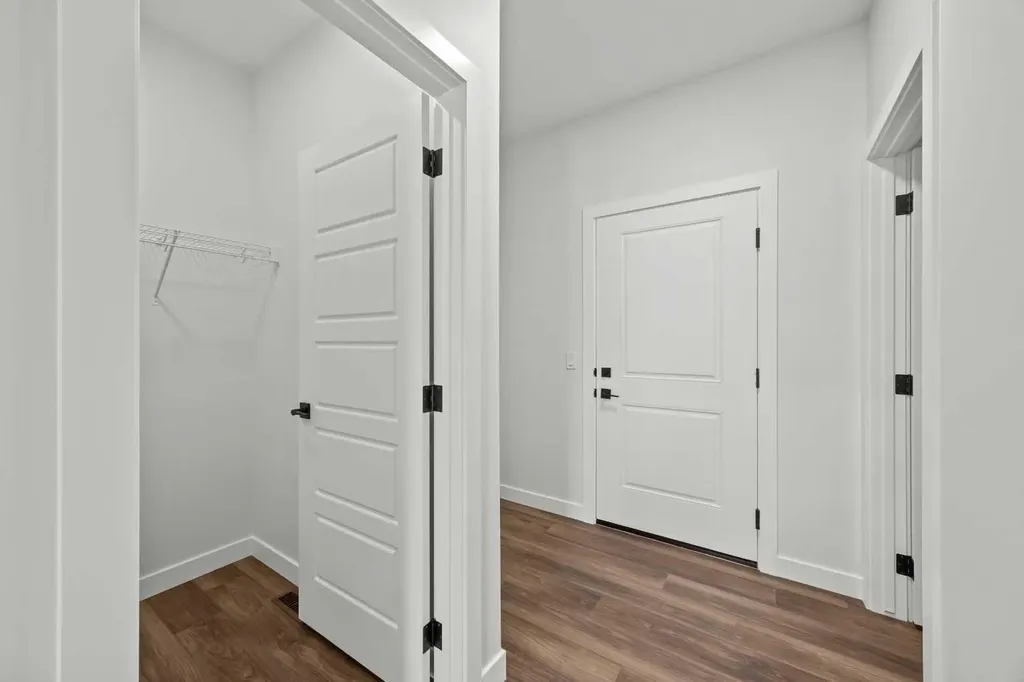 215 Sora Terrace SE Calgary AB t3s0l9