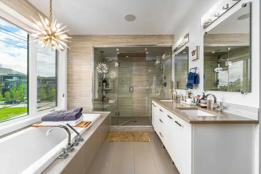 2929 17 Street SW Calgary AB T2T 4N6