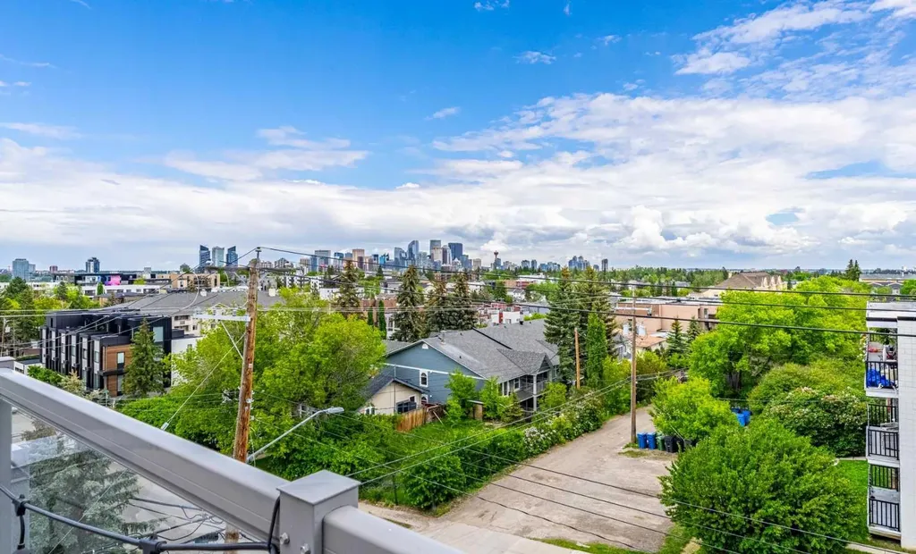 2929 17 Street SW Calgary AB T2T 4N6