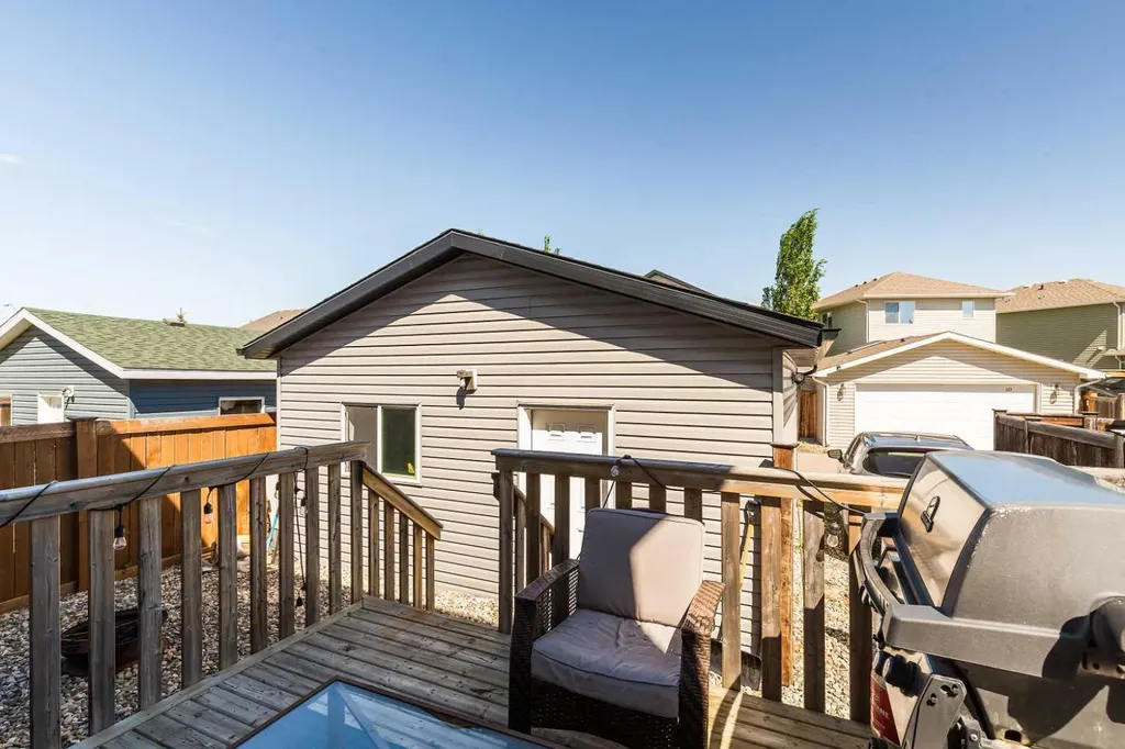 87 Keystone Terrace W Lethbridge AB T1J5C4