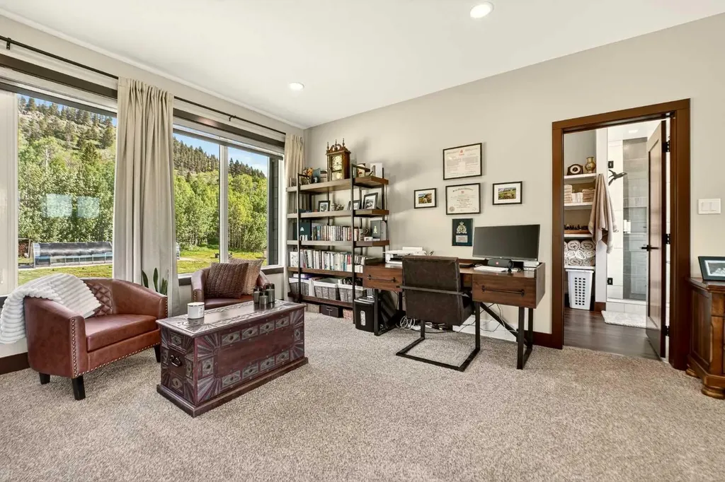 2616 Valley Ridge Drive Frank AB T0K0E0