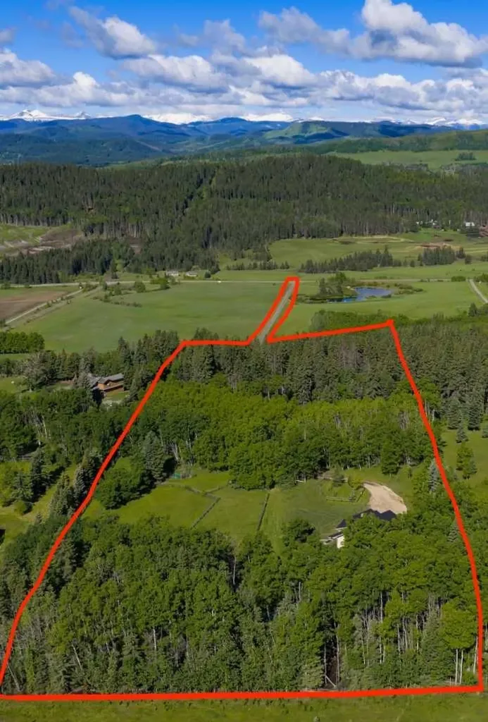 290108 Parkins Road W Rural Foothills County AB T0L 1K0