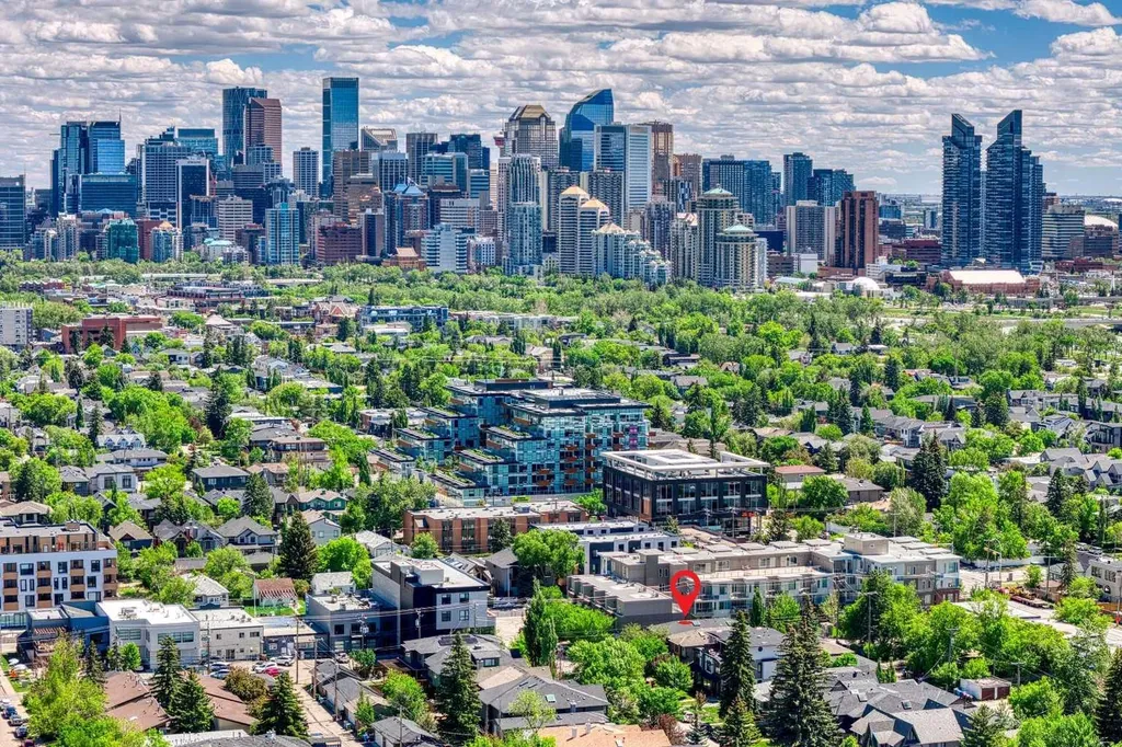 2013 1 Avenue NW Calgary AB T2N 0B4