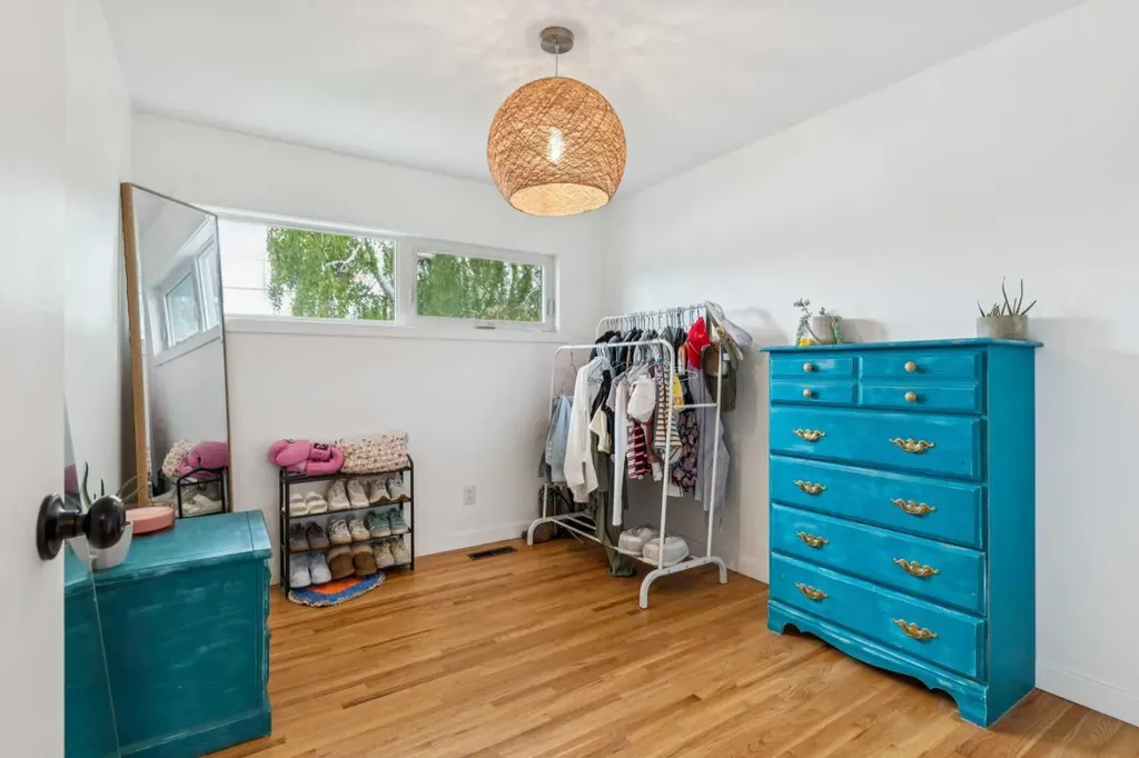 10719 Mapleglen Crescent SE Calgary AB T2J 1X1