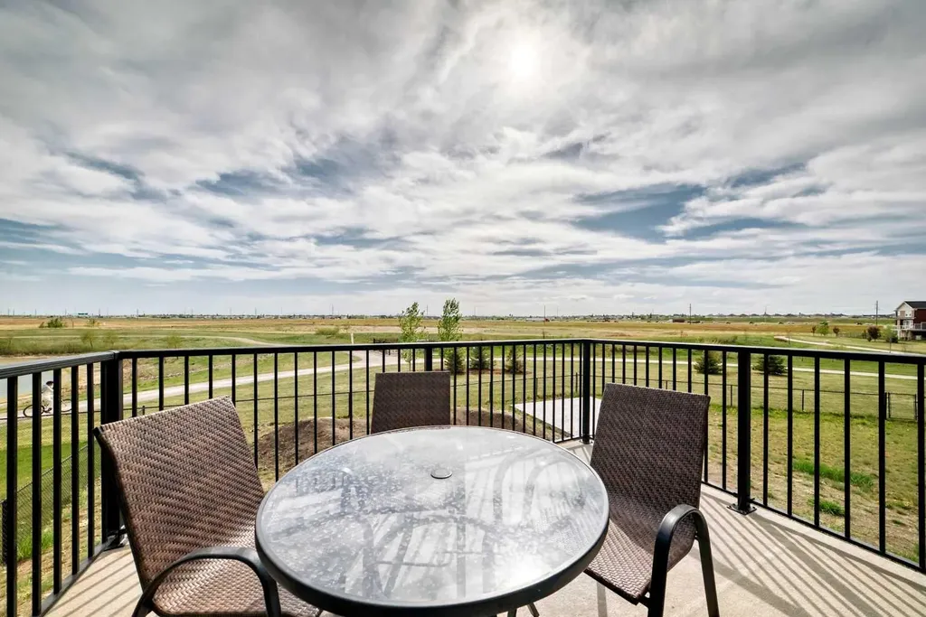 43 Homestead Close NE Calgary AB T3J2H2