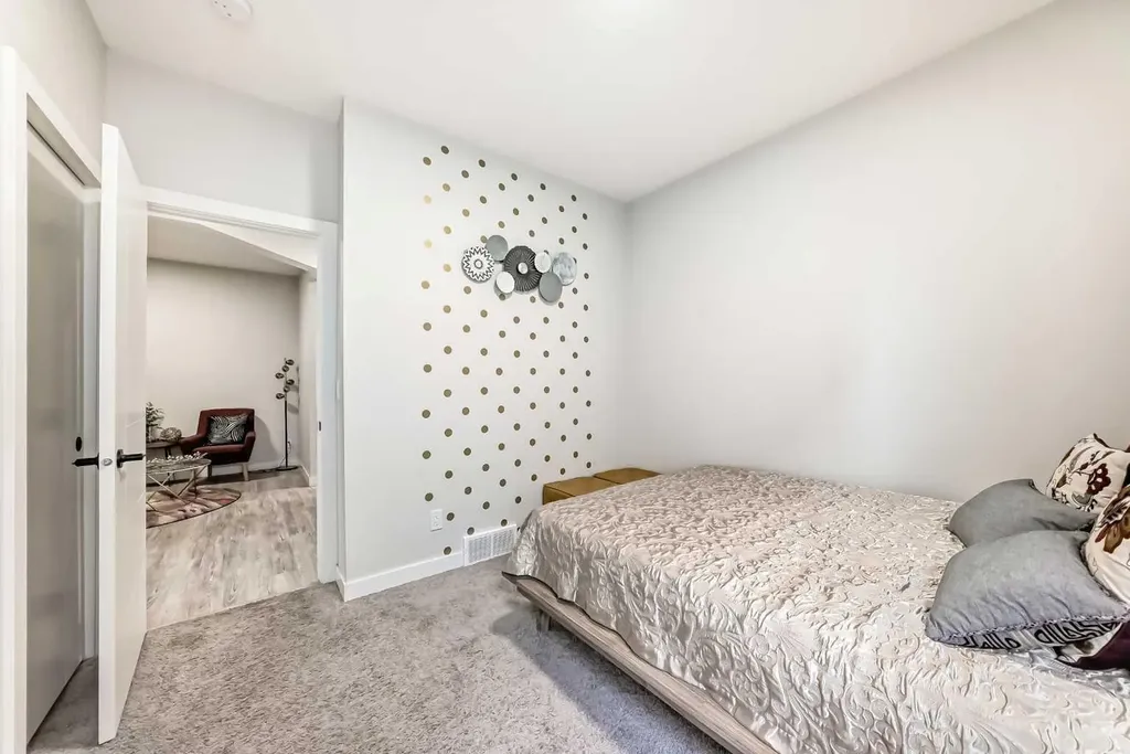 43 Homestead Close NE Calgary AB T3J2H2