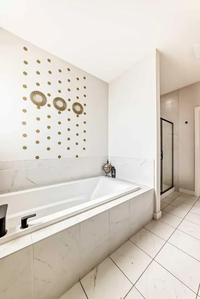 43 Homestead Close NE Calgary AB T3J2H2