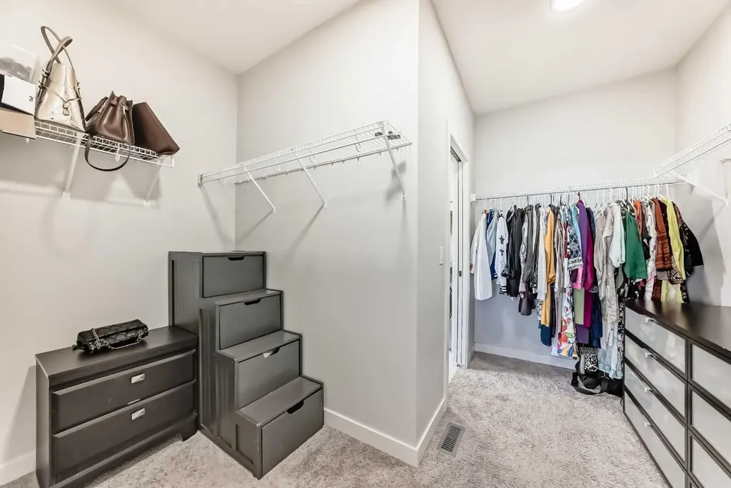 43 Homestead Close NE Calgary AB T3J2H2
