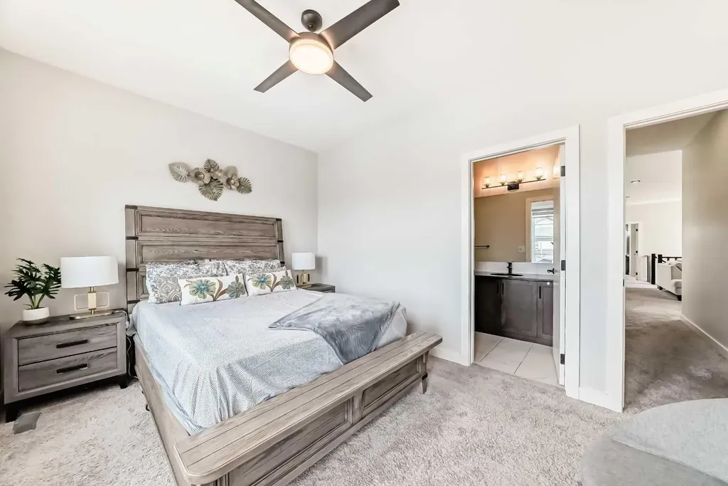 43 Homestead Close NE Calgary AB T3J2H2