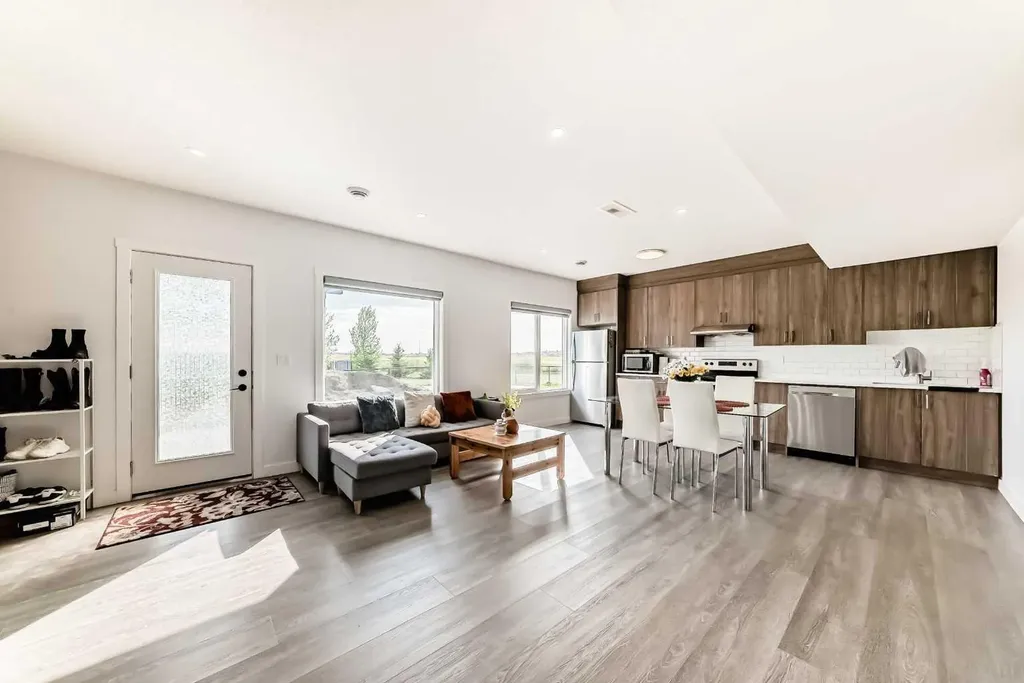43 Homestead Close NE Calgary AB T3J2H2