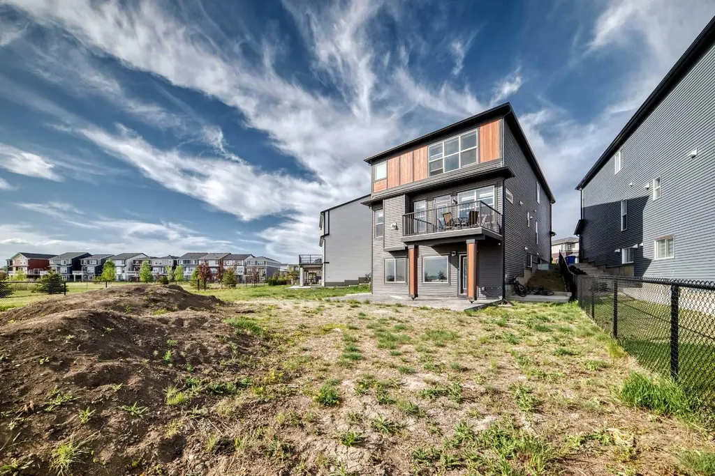 43 Homestead Close NE Calgary AB T3J2H2