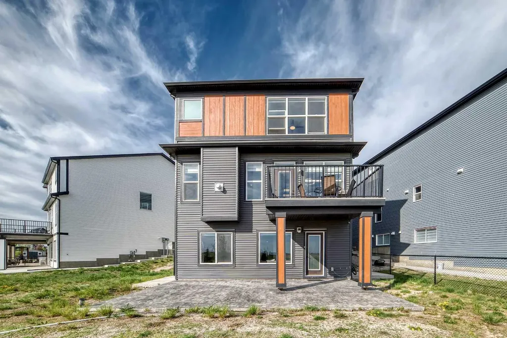 43 Homestead Close NE Calgary AB T3J2H2
