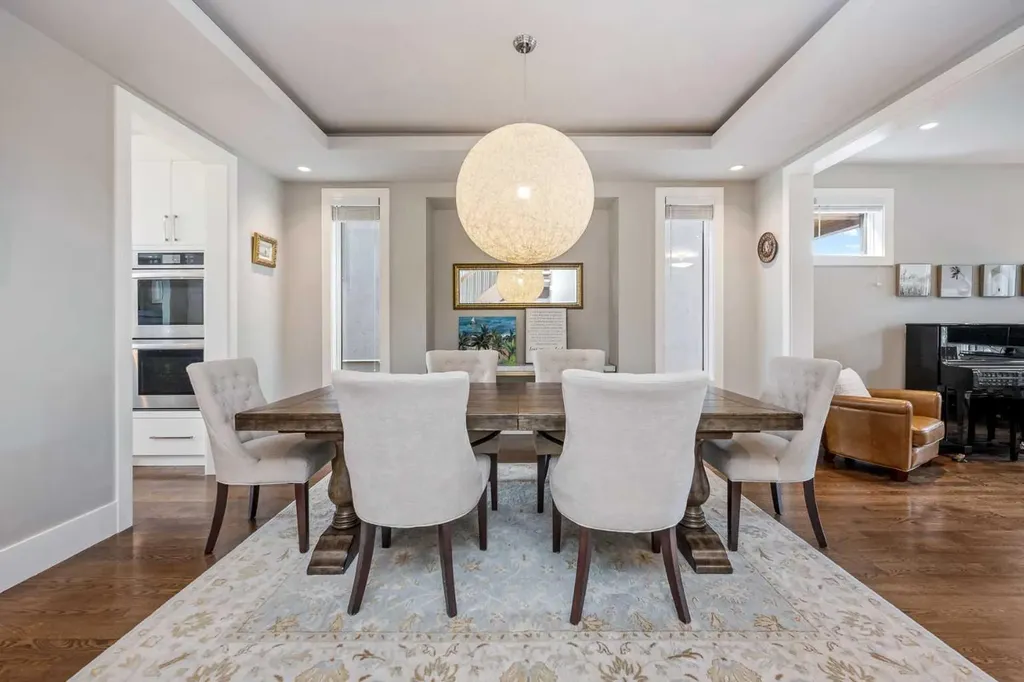 5024 21 Street SW Calgary AB T2T 5B8