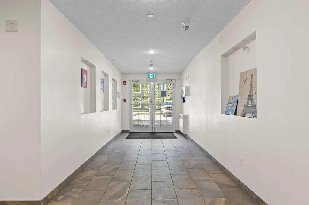 755 Copperpond Boulevard SE Calgary AB T2Z 4R2