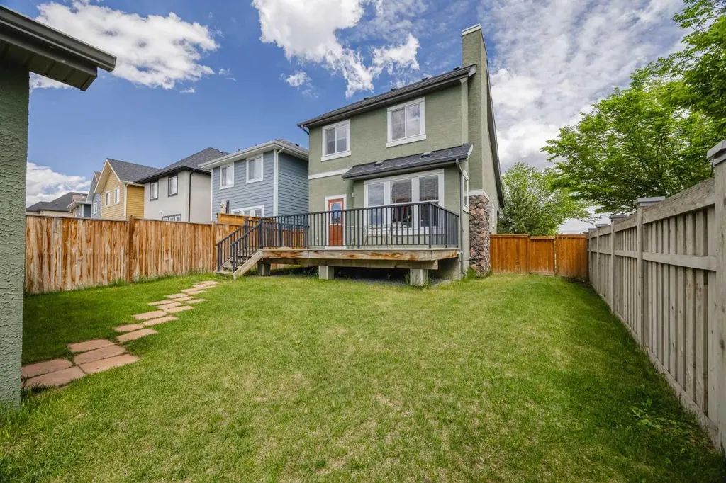 5 Marquis Common SE Calgary AB T3M 1N8