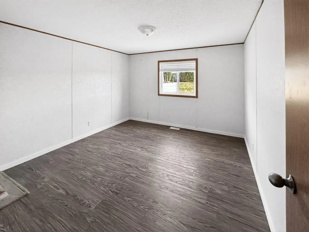 10425 110 Avenue La Crete AB T0H2H0