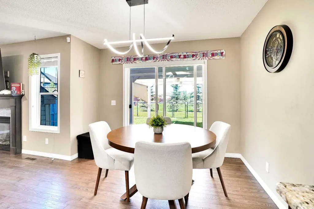 174 Windstone Avenue SW Airdrie AB T4B3R3