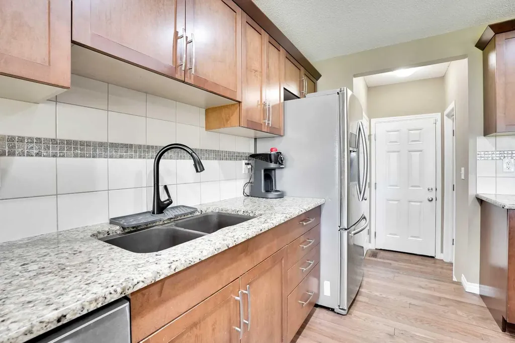 174 Windstone Avenue SW Airdrie AB T4B3R3
