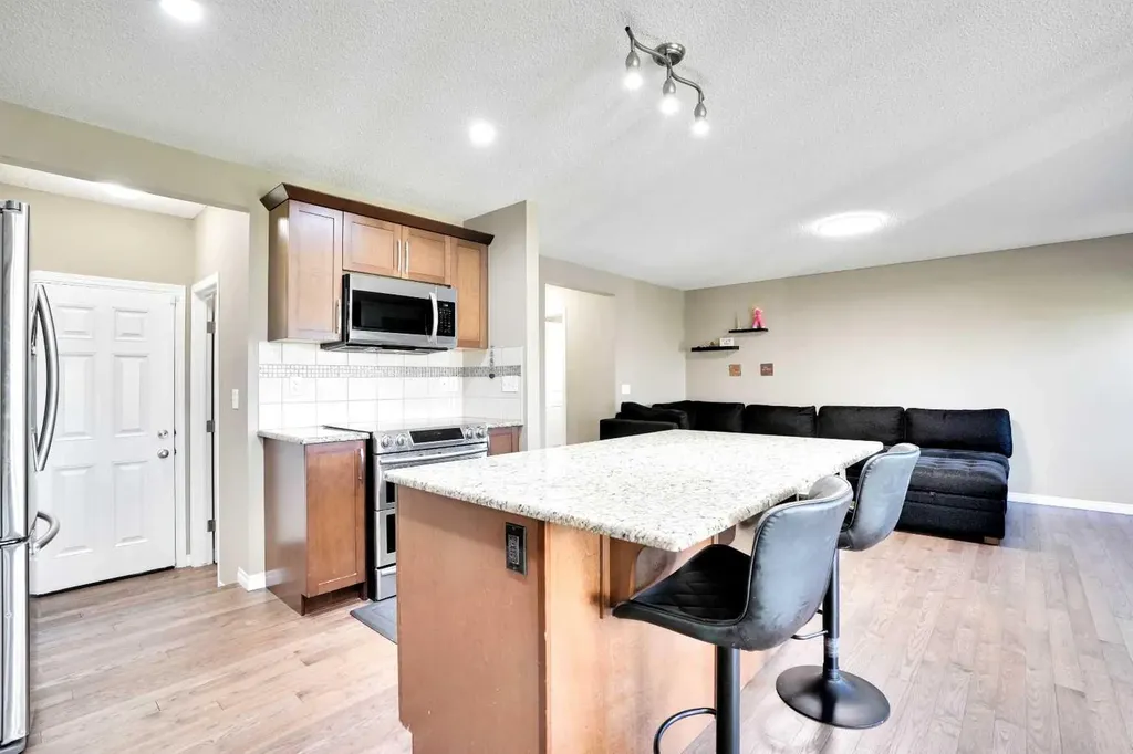 174 Windstone Avenue SW Airdrie AB T4B3R3