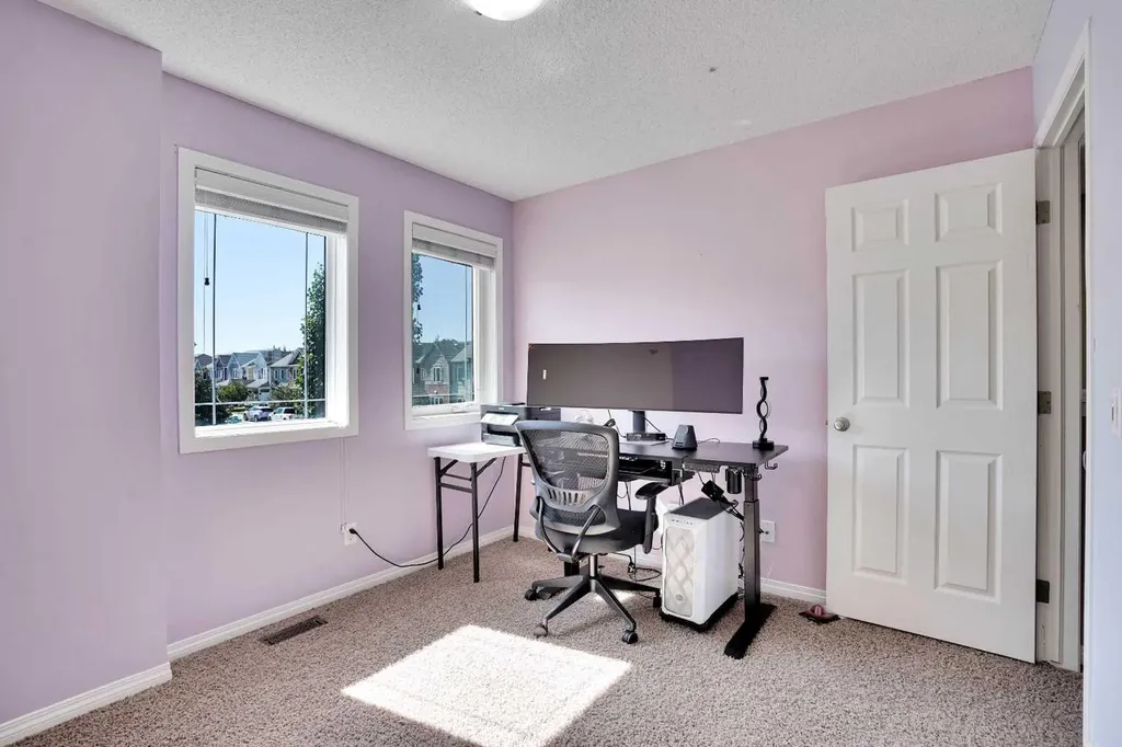 174 Windstone Avenue SW Airdrie AB T4B3R3