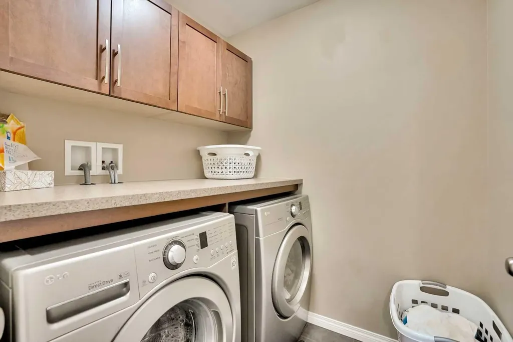 174 Windstone Avenue SW Airdrie AB T4B3R3