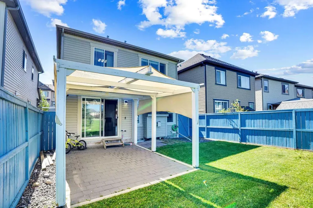 174 Windstone Avenue SW Airdrie AB T4B3R3