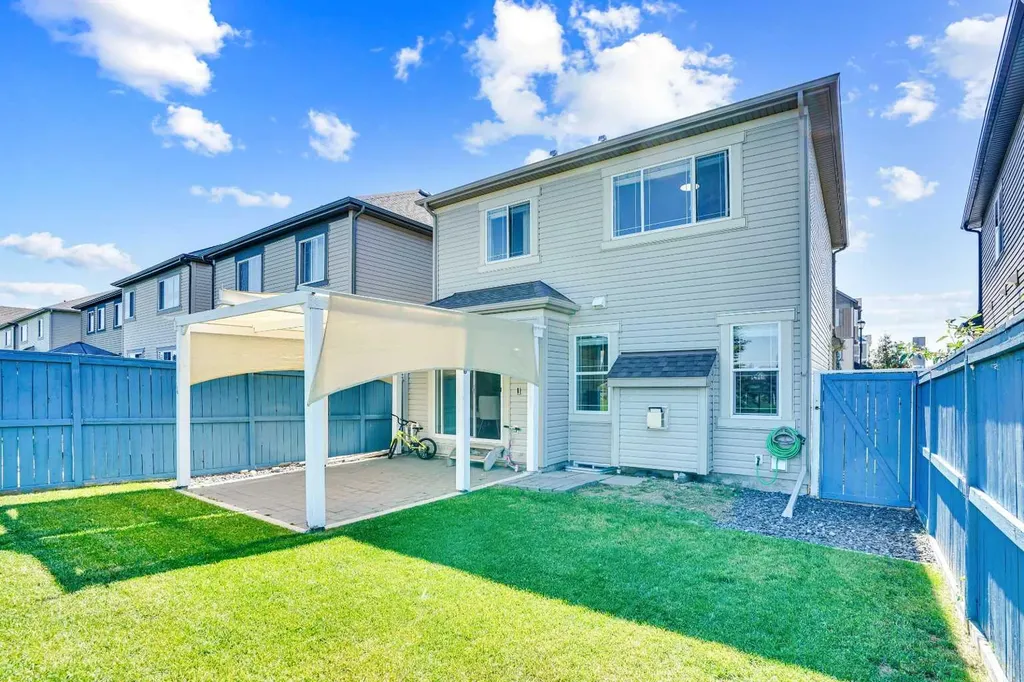 174 Windstone Avenue SW Airdrie AB T4B3R3