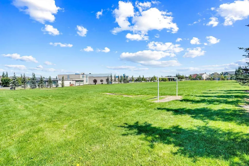 174 Windstone Avenue SW Airdrie AB T4B3R3