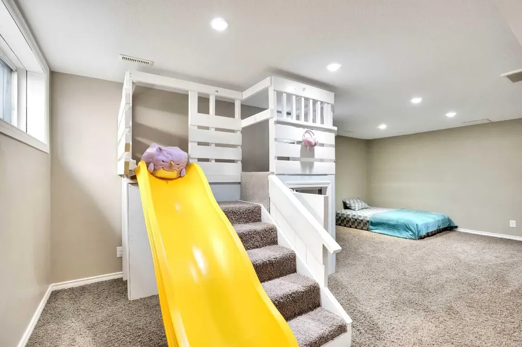 174 Windstone Avenue SW Airdrie AB T4B3R3